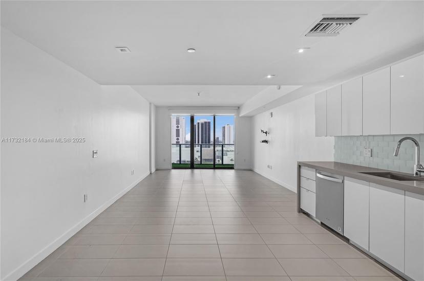 Picture of 1600 NE 1St Ave # 1402, Miami FL 33132