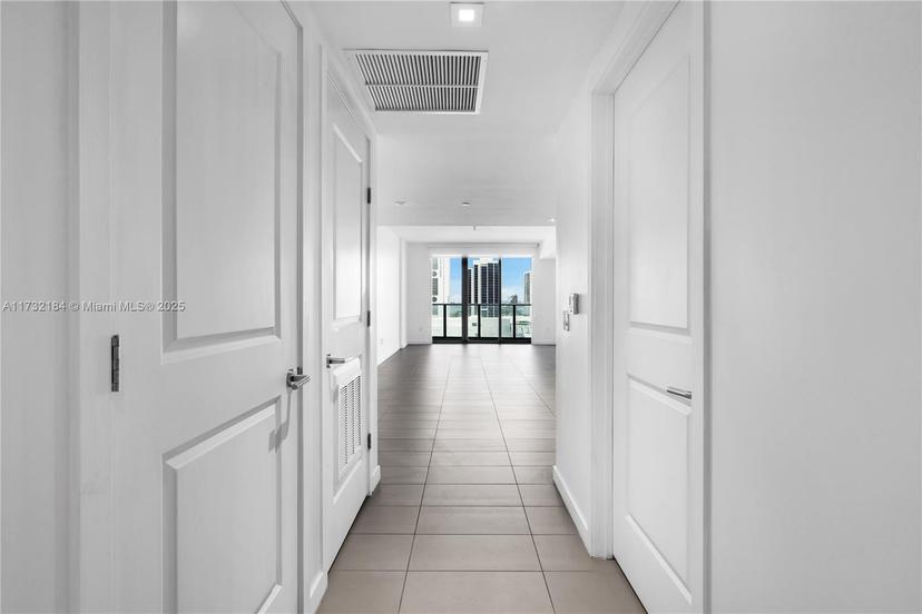 Picture of 1600 NE 1St Ave # 1402, Miami FL 33132
