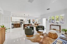 Picture of 880 NE 85Th St, Miami, FL 33138