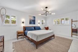 Picture of 880 NE 85Th St, Miami, FL 33138