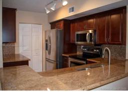 Picture of 2640 S University Dr # 316, Davie, FL 33328
