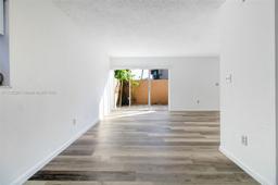 Picture of 15921 SW 90Th Ct # B, Palmetto Bay, FL 33157