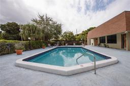 Picture of 16950 W Dixie Hwy # B320, North Miami Beach, FL 33160