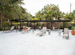 Picture of 16950 W Dixie Hwy # B320, North Miami Beach, FL 33160