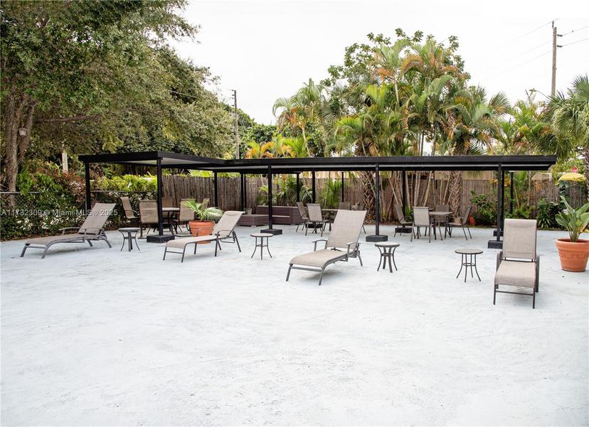 Picture of 16950 W Dixie Hwy # B320, North Miami Beach FL 33160