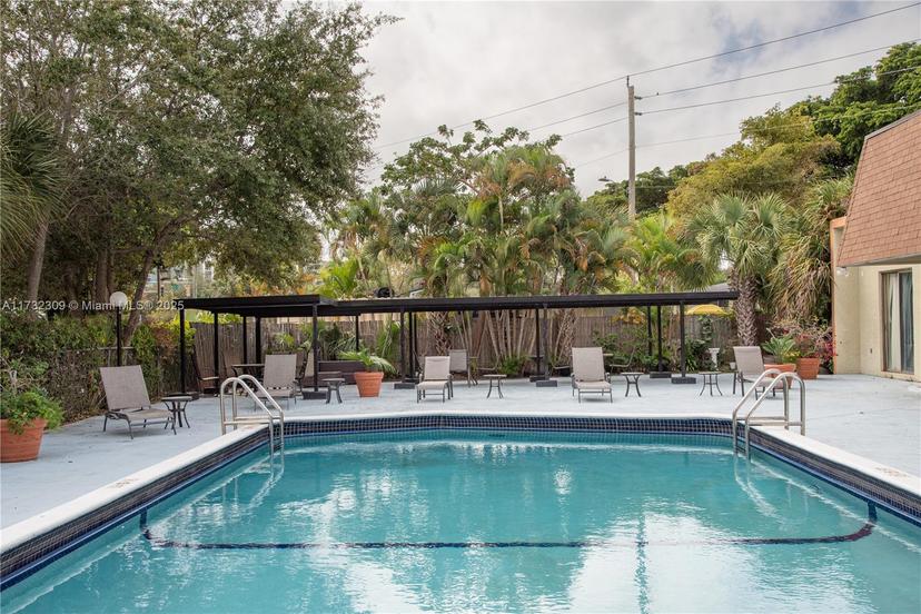 Picture of 16950 W Dixie Hwy # B320, North Miami Beach FL 33160