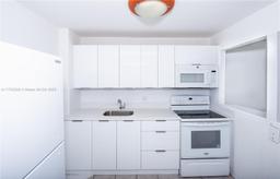 Picture of 16950 W Dixie Hwy # B320, North Miami Beach, FL 33160
