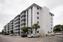 Picture of 16950 W Dixie Hwy # B320, North Miami Beach, FL 33160