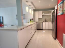 Picture of 3505 S Ocean Dr # 1011, Hollywood, FL 33019