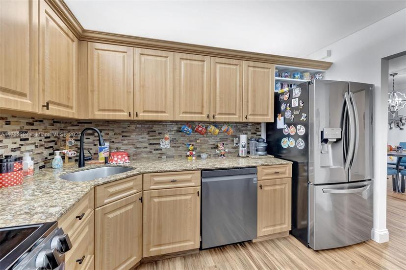 Picture of 4350 NW 30Th St # 233, Coconut Creek FL 33066