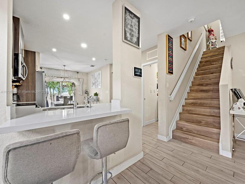 Picture of 630 NE 5Th Way, Florida City FL 33034