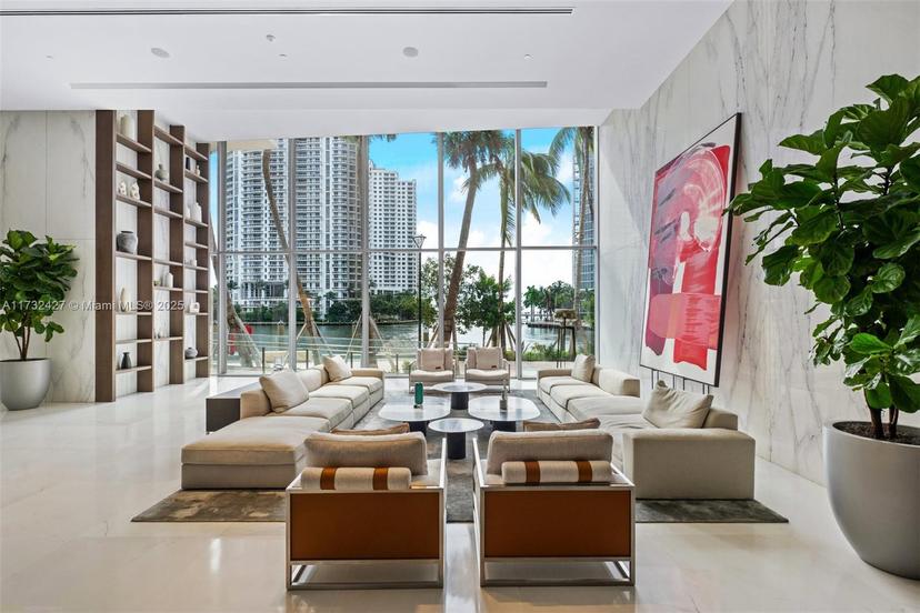 Picture of 300 Biscayne Blvd Way # 3909W, Miami FL 33131