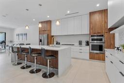 Picture of 1113 NE 2Nd St, Fort Lauderdale, FL 33301