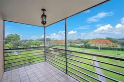 Picture of 1200 Saint Charles Pl # 419, Pembroke Pines, FL 33026
