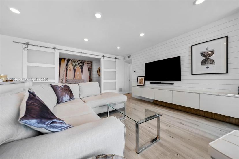 Picture of 7135 Collins Ave # 1202, Miami Beach FL 33141