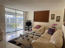 Picture of 3750 NE 170 St # 406, North Miami Beach, FL 33160