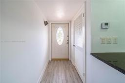Picture of 711 S Hollybrook Dr # 209, Pembroke Pines, FL 33025
