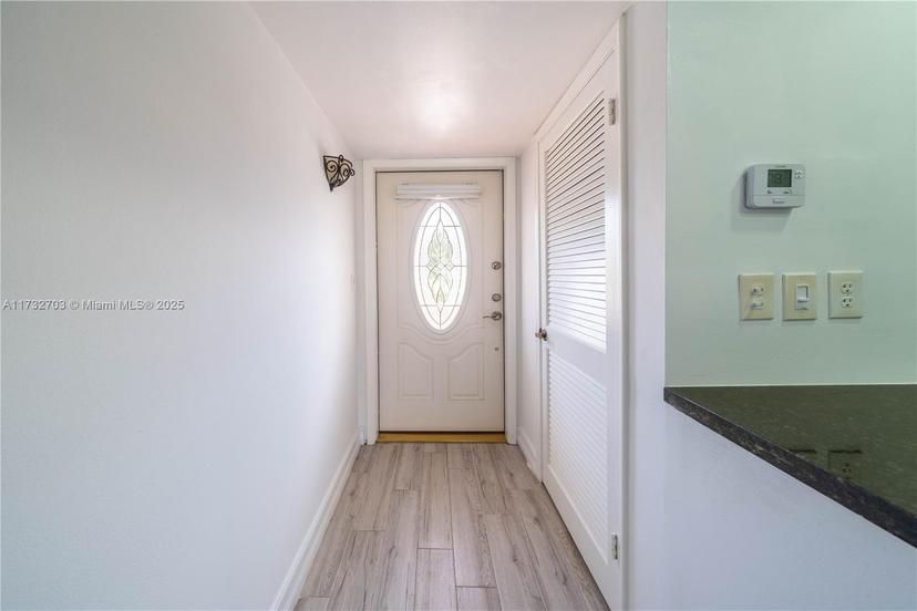Picture of 711 S Hollybrook Dr # 209, Pembroke Pines FL 33025