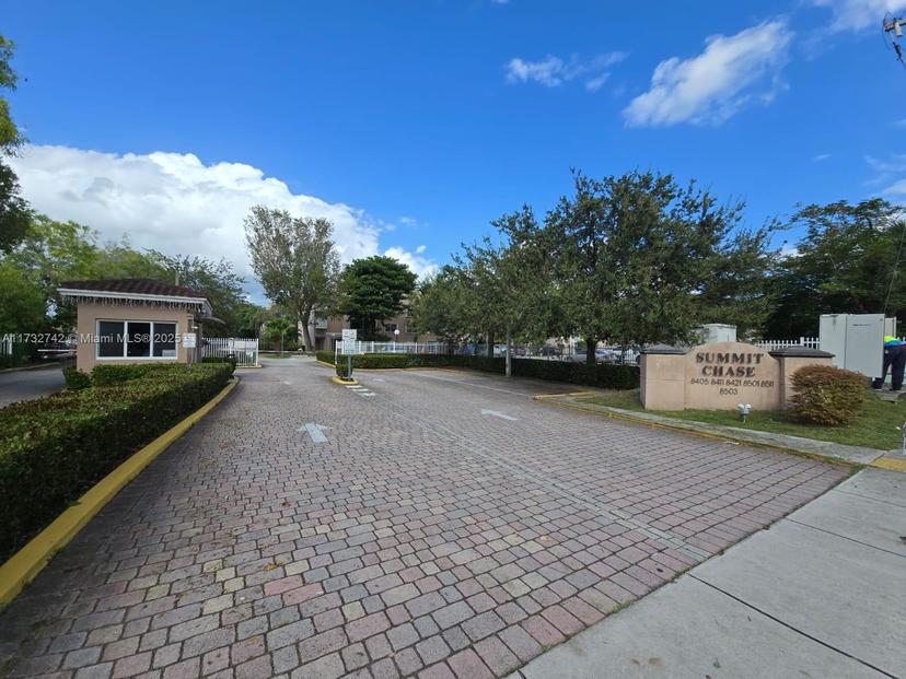 Picture of 8411 NW 8Th St # 302, Miami FL 33126