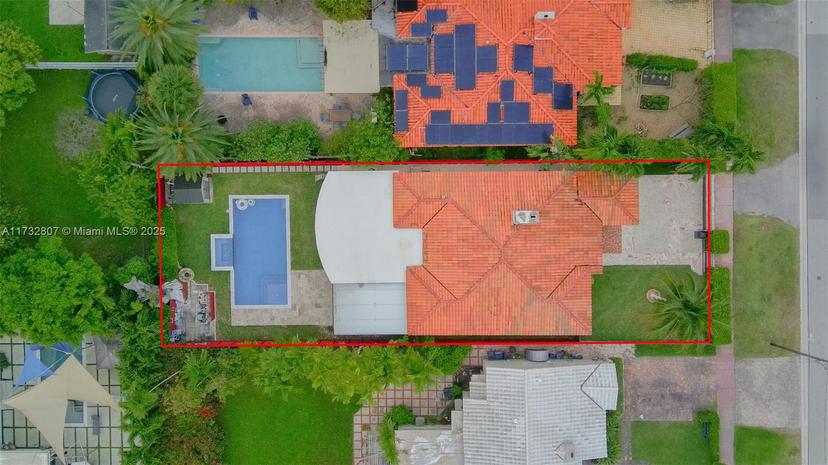 Picture of 3722 Royal Palm Ave, Miami Beach FL 33140
