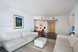 Picture of 16425 Collins Ave # 912, Sunny Isles Beach, FL 33160