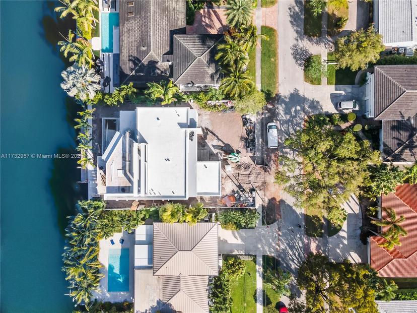 Picture of 1379 NE 104Th St, Miami Shores FL 33138
