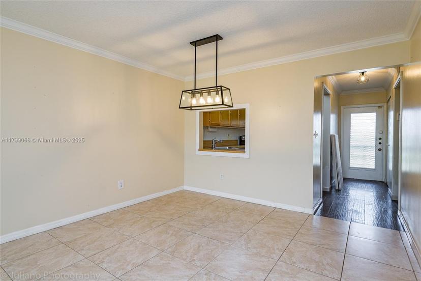 Picture of 1701 NW 75Th Ave # 306, Plantation FL 33313