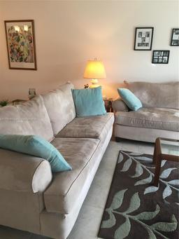 Picture of 8960 S Hollybrook Blvd # 207, Pembroke Pines, FL 33025