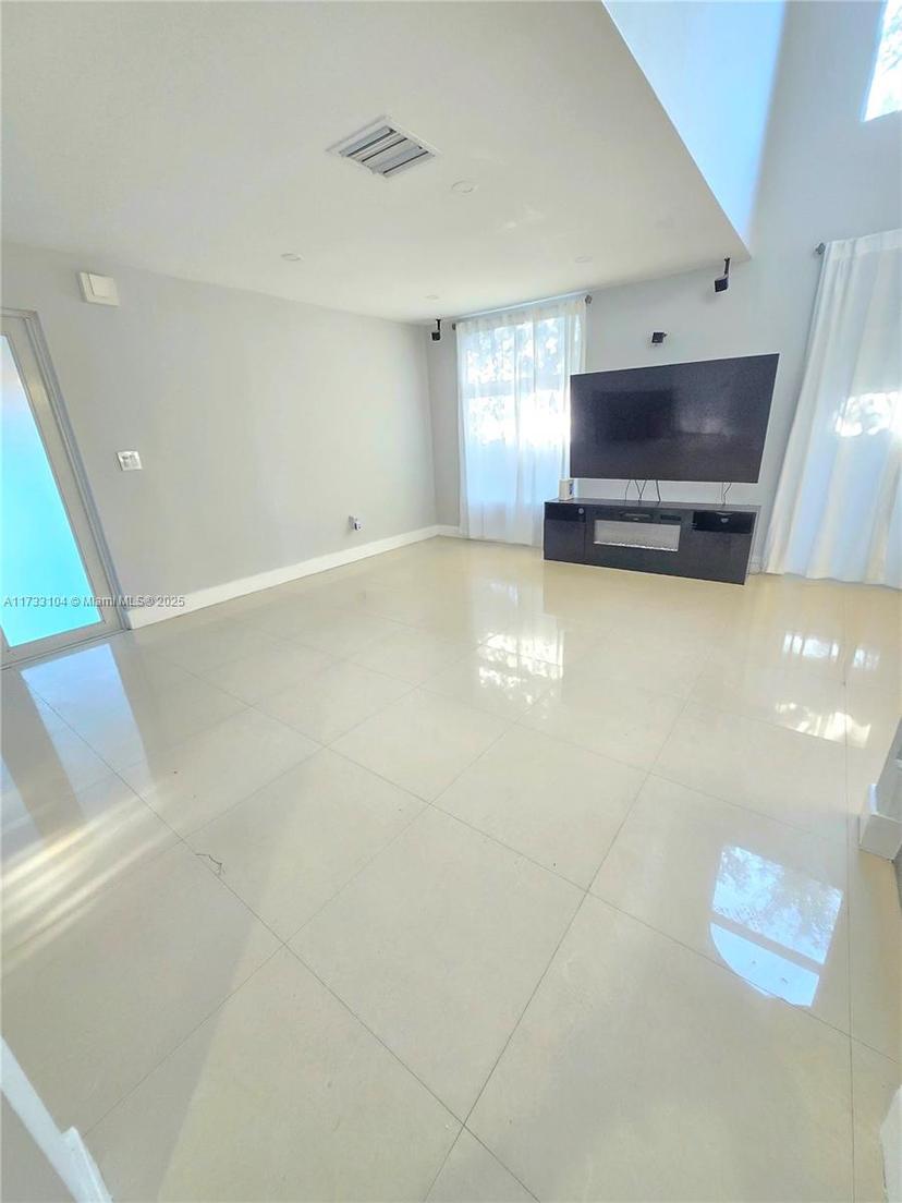 Picture of 15073 SW 57Th St, Miami FL 33193