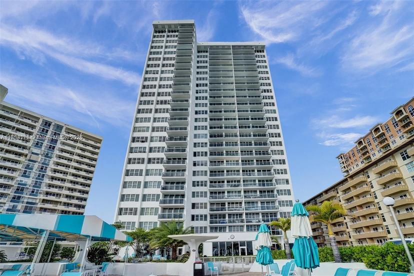 Picture of 3140 S Ocean Dr # 901, Hallandale Beach FL 33009