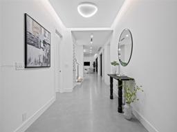 Picture of 1318 SE 13Th Ter, Fort Lauderdale, FL 33316