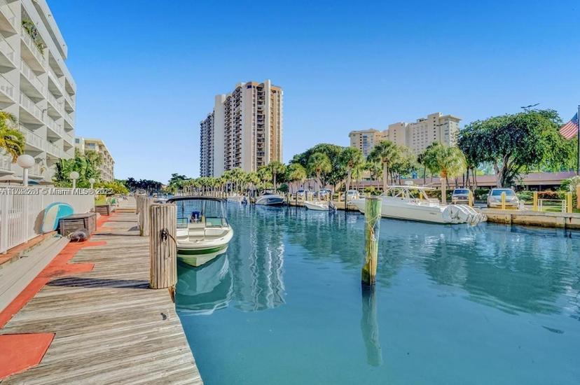 Picture of 1650 NE 115Th St # 109, Miami FL 33181