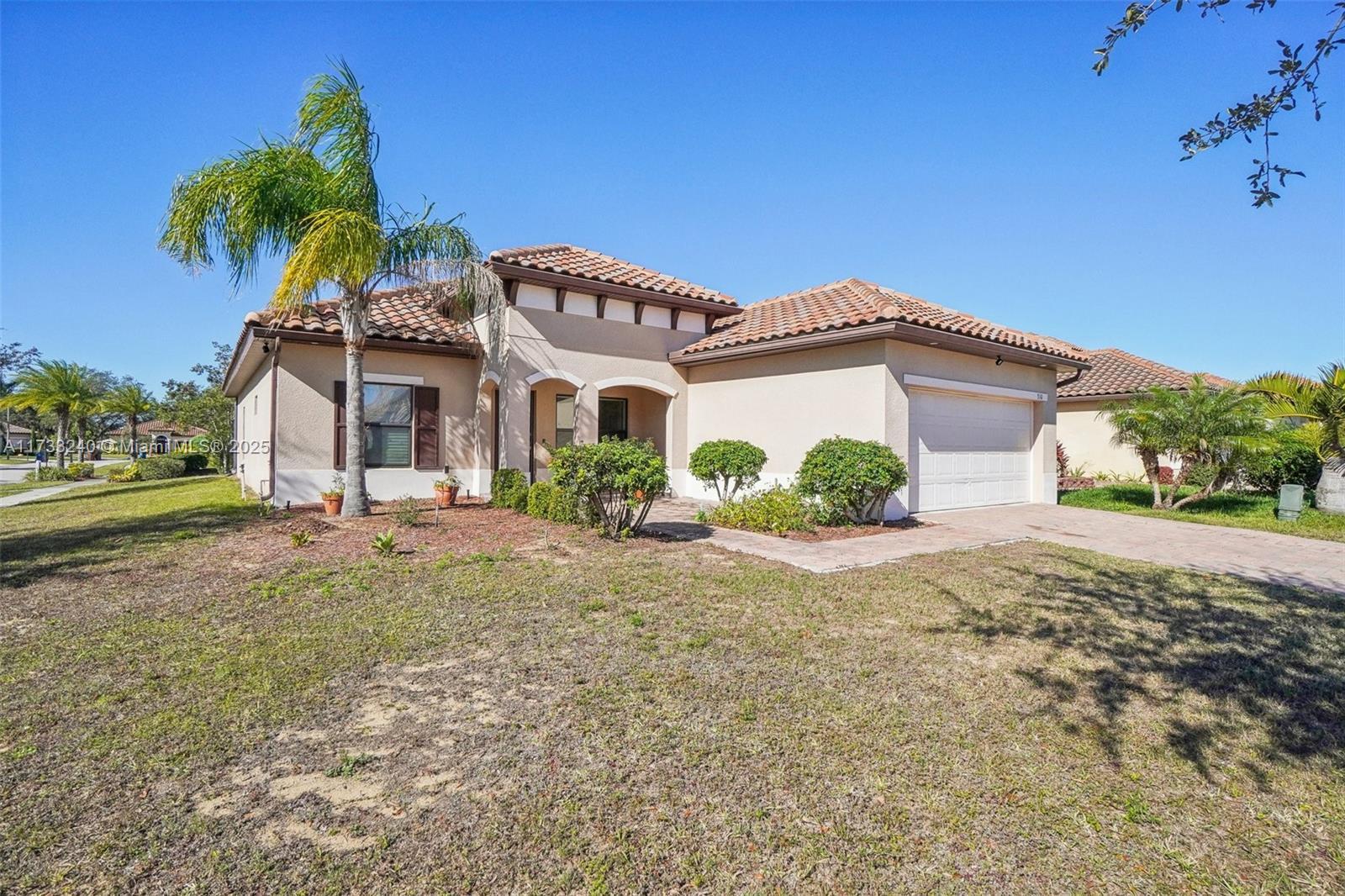 Picture of 310 Villa Sorrento Cir, Other City - In The State Of Florida, FL 33844