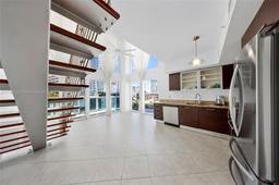 Picture of 41 SE 5Th St # 816, Miami, FL 33131