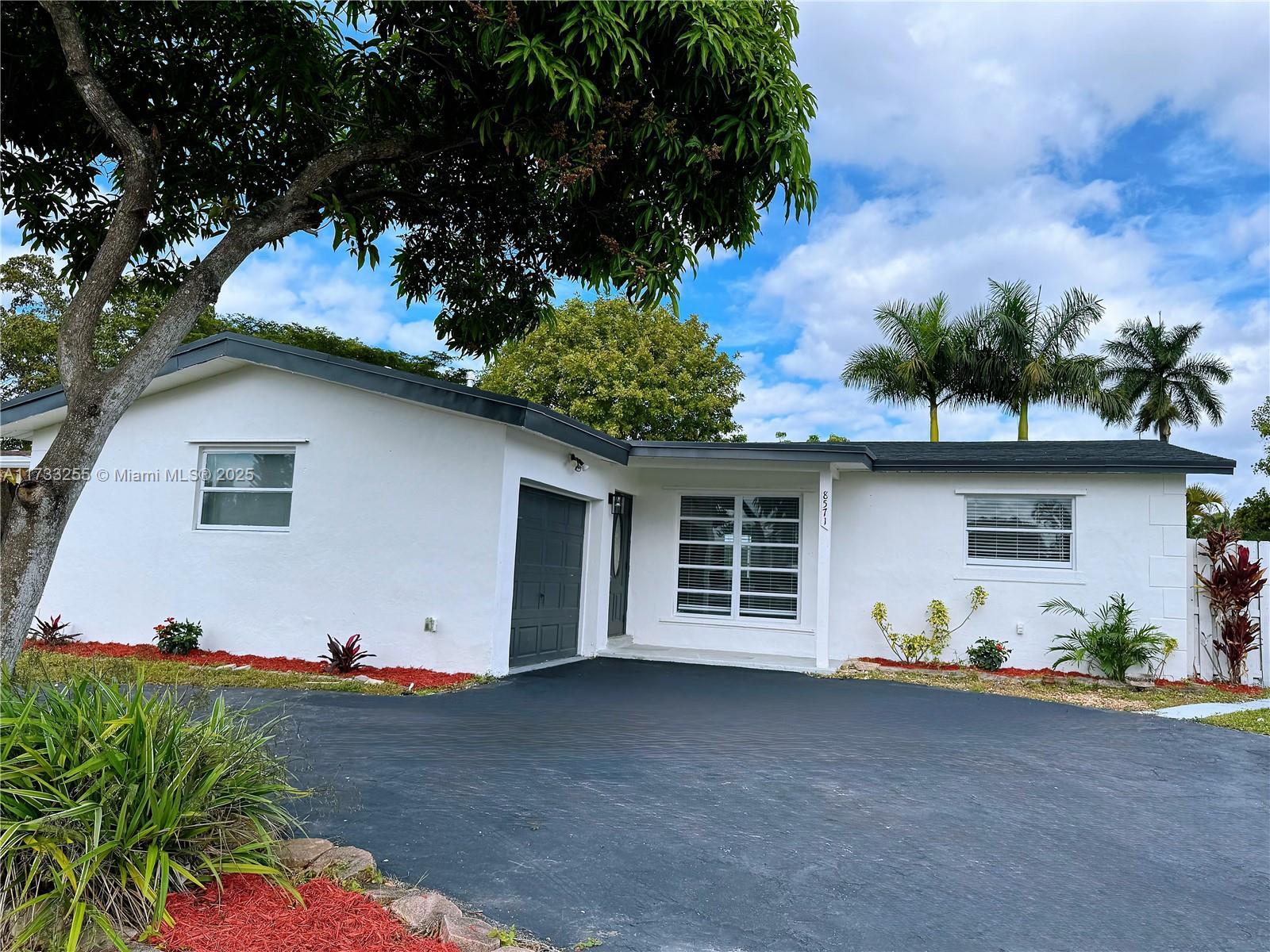Picture of 8571 NW 26Th Pl, Sunrise, FL 33322