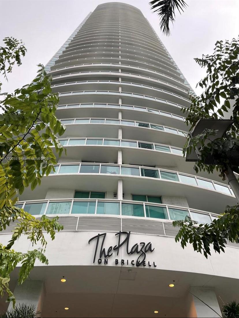 Picture of 951 Brickell Ave # 301, Miami FL 33131