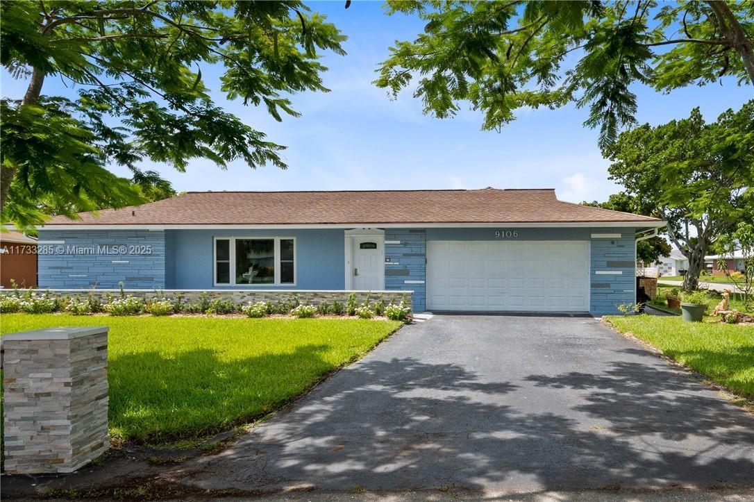 Picture of 9106 NW 72Nd Ct, Tamarac, FL 33321
