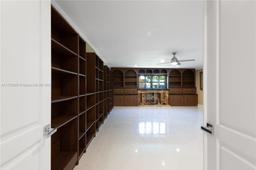 Picture of 9106 NW 72Nd Ct, Tamarac, FL 33321