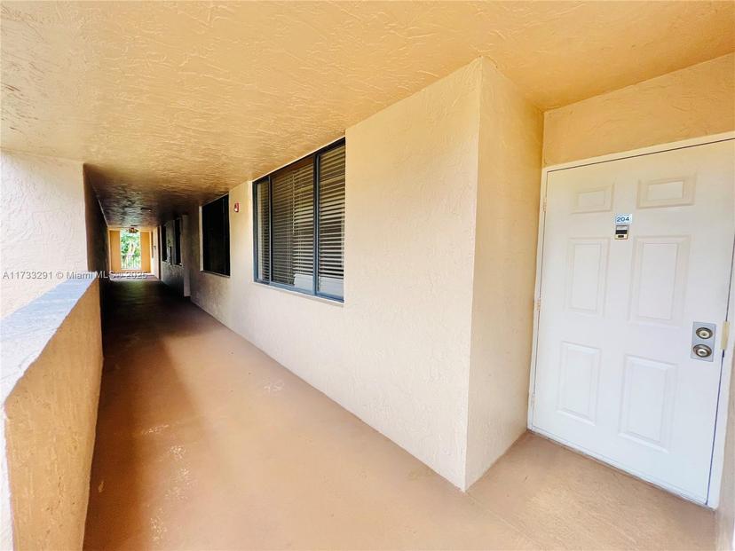 Picture of 8592 W Sunrise Blvd # 204, Plantation FL 33322