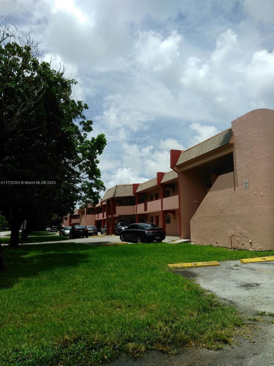 Picture of 20520 NW 15Th Ave # 217, Miami Gardens, FL 33169