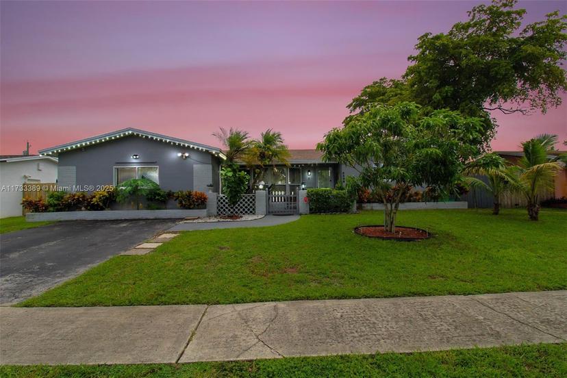 Picture of 5208 Jefferson St, Hollywood FL 33021