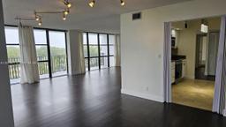 Picture of 1000 Parkview Dr # 531, Hallandale Beach, FL 33009