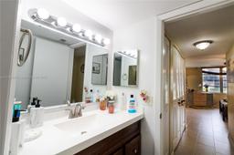 Picture of 3285 Foxcroft Rd # E108, Miramar, FL 33025