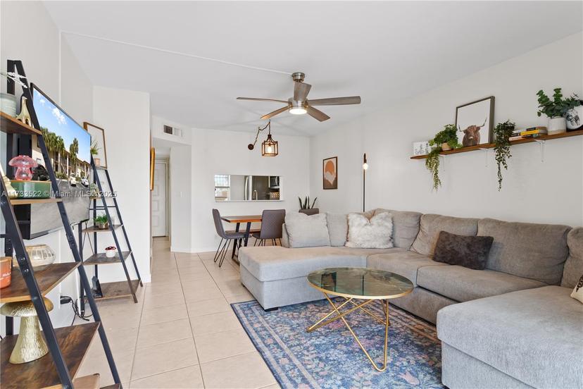 Picture of 5530 Lakeside Dr # 104, Margate FL 33063