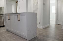 Picture of 7891 N Sunrise Lakes Dr # 201, Sunrise, FL 33322