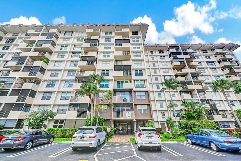 Picture of 777 S Federal Hwy, Pompano Beach FL 33062
