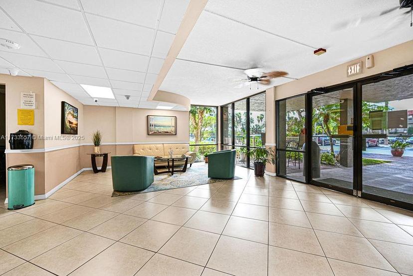 Picture of 777 S Federal Hwy, Pompano Beach FL 33062