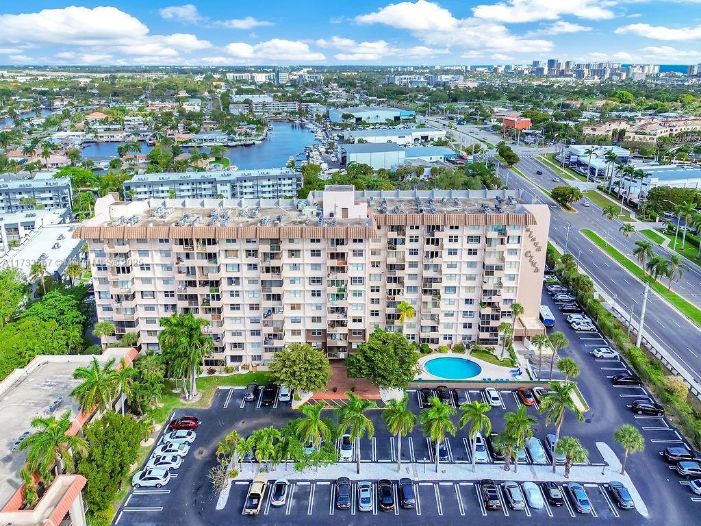 Picture of 777 S Federal Hwy, Pompano Beach, FL 33062