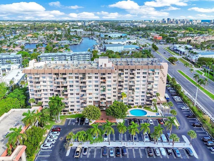 Picture of 777 S Federal Hwy, Pompano Beach FL 33062