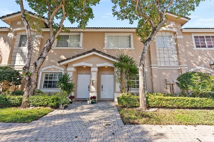 Picture of 5791 NW 116Th Ave # 111, Doral FL 33178